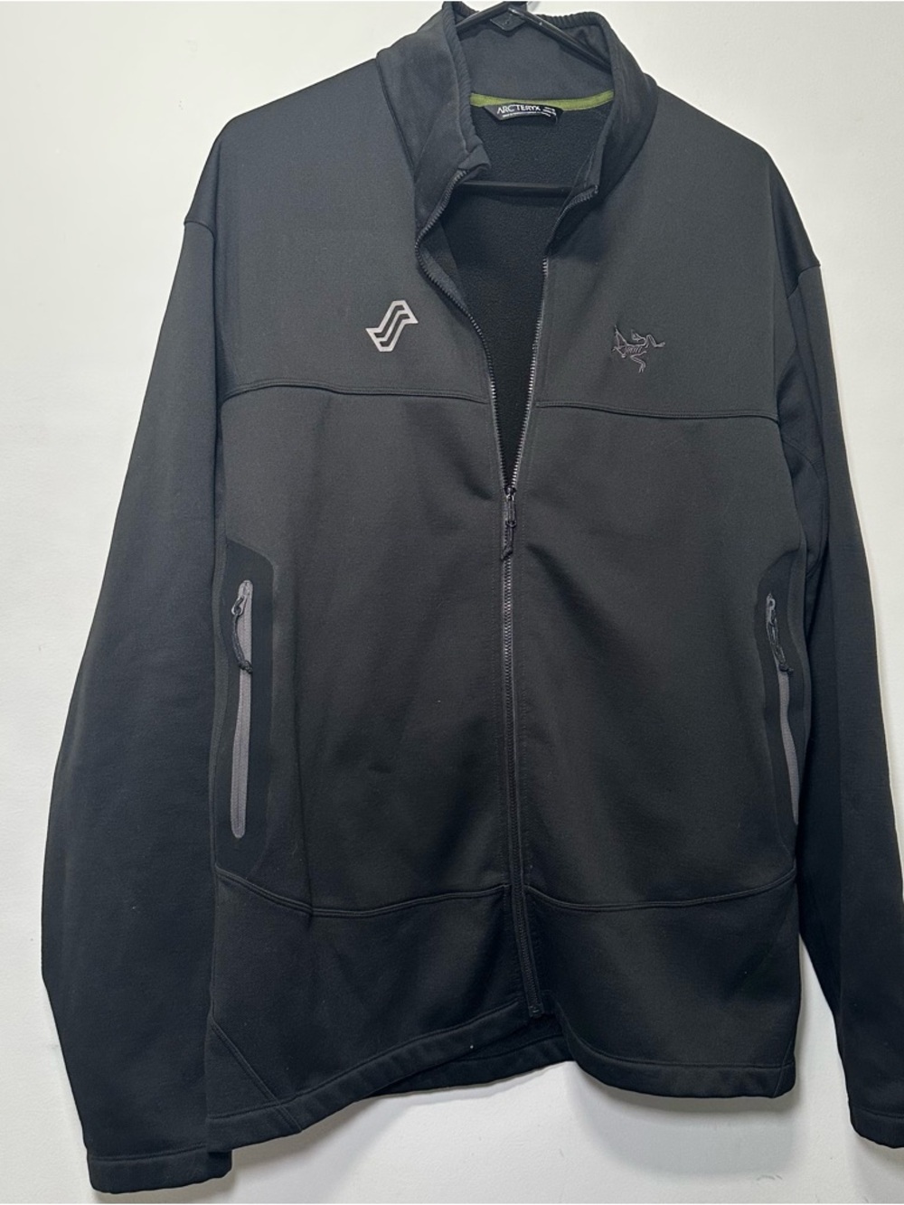 Arc'teryx Black Full Zip Softshell Jacket Custom LIQID Logo Stretch Fleece Lined - Picture 5 of 16